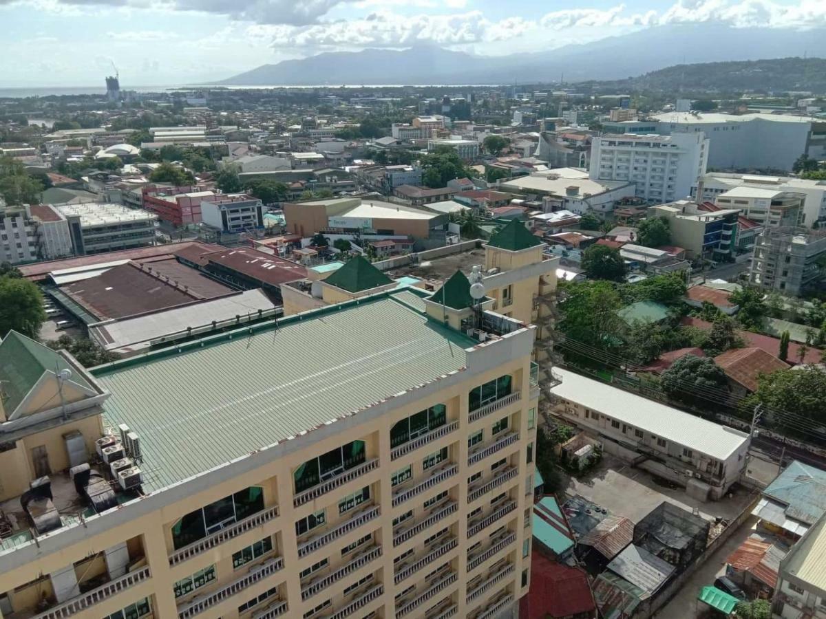 Avida Towers Davao Apartment Bagian luar foto